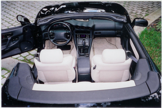 Illustration for article titled Nice Price Or Crack Pipe: The $29,595 1995 Mitsubishi 3000GT SL Spyder?